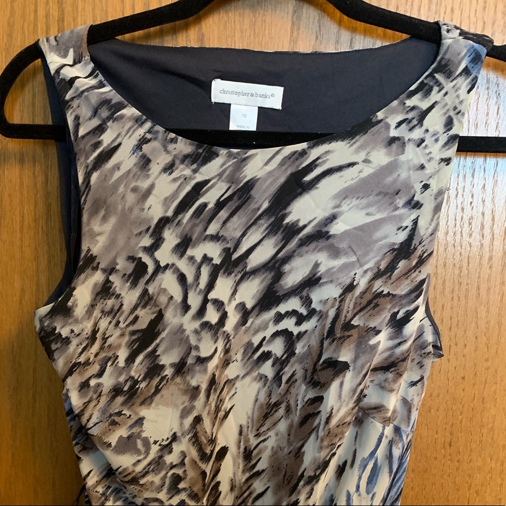 Sleeveless dress by Christopher banks size
